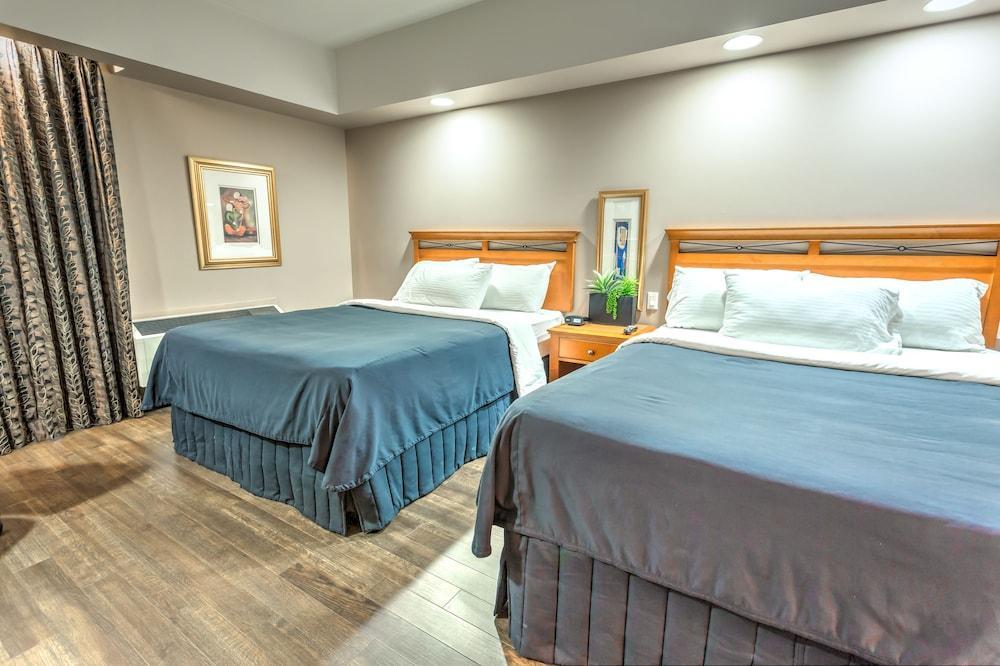 Royal Calgary, Trademark Collection By Wyndham Hotel