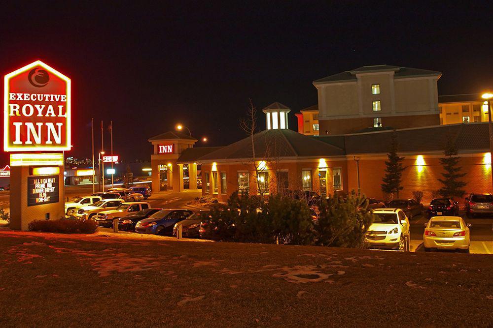 Royal Calgary, Trademark Collection By Wyndham Hotel 3*